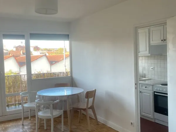 Appartement Location Cachan 2p 45m² 1100€