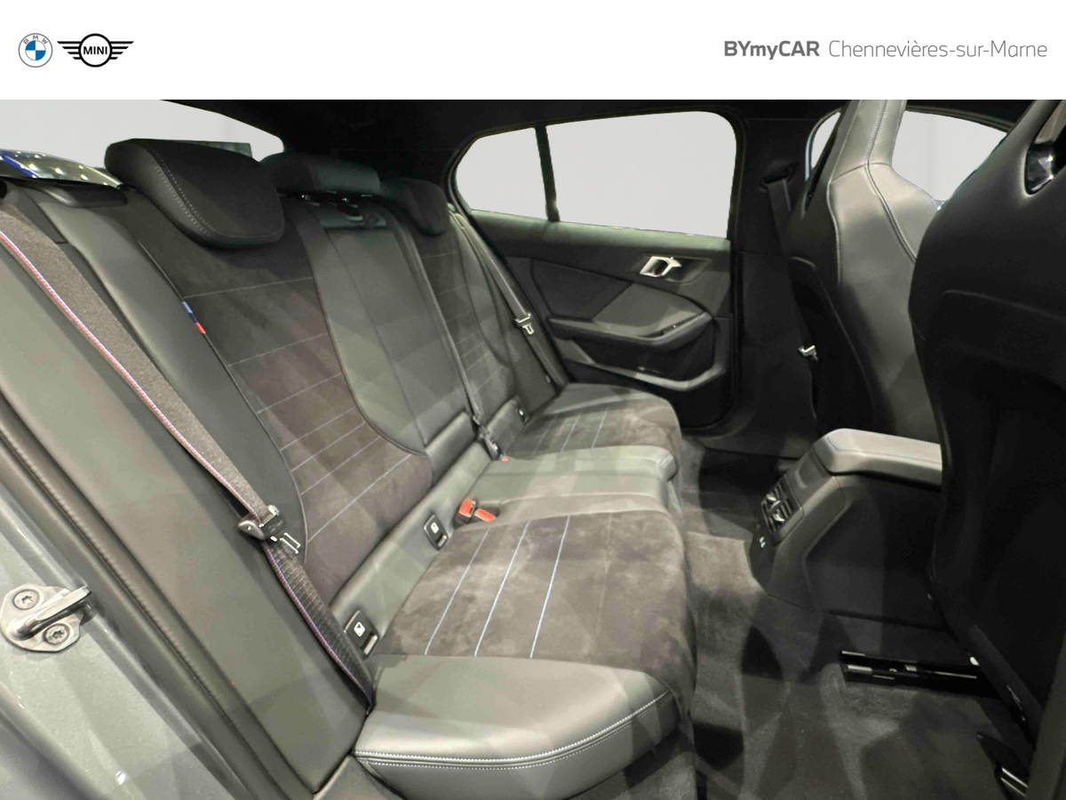 BMW M135 xDrive 300 ch DKG7 — photo 13