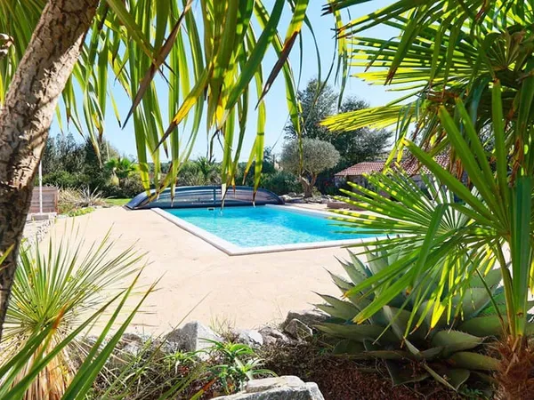 Maison 7 pièces 240 m²