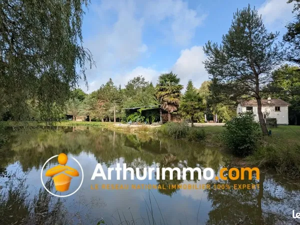 Propriété 6 pièces 154 m²