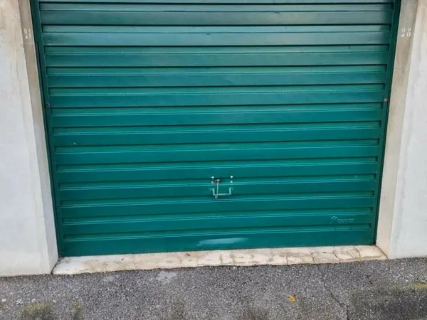 Garage à louer