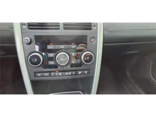 Land Rover Discovery Sport mark ii td4 150ch — photo 18