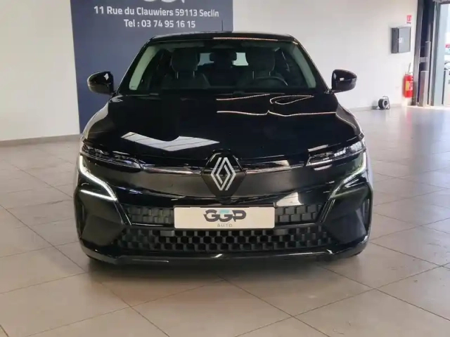 Renault Megane e-tech electric ev60 220ch equilibre super charge -b — photo 2