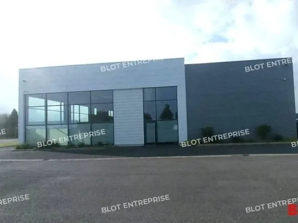 Entrepôt 500 m²
