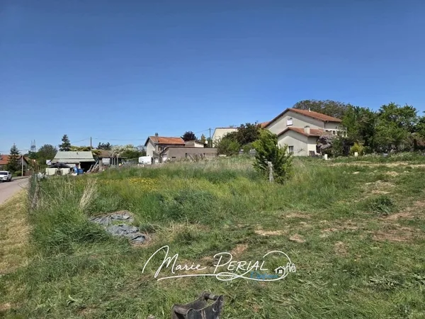 Terrain 611 m²