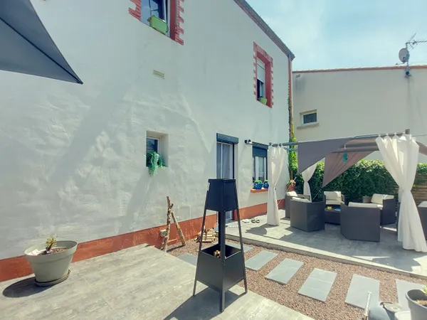 Maison de caractère ancienne rénovée avec goût - La Remaudiere - 8 pièce(s) - 212 m²