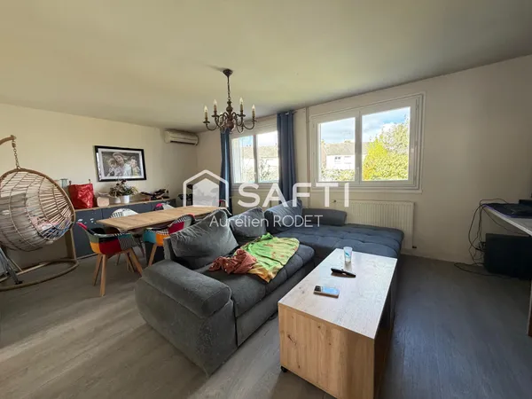 maison sur sous-sol, 3 chambres.