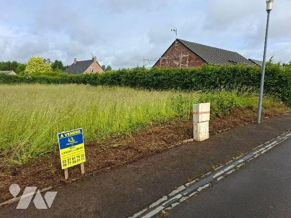 Terrain 755 m²