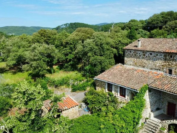 Maison 5 pièces 127 m²
