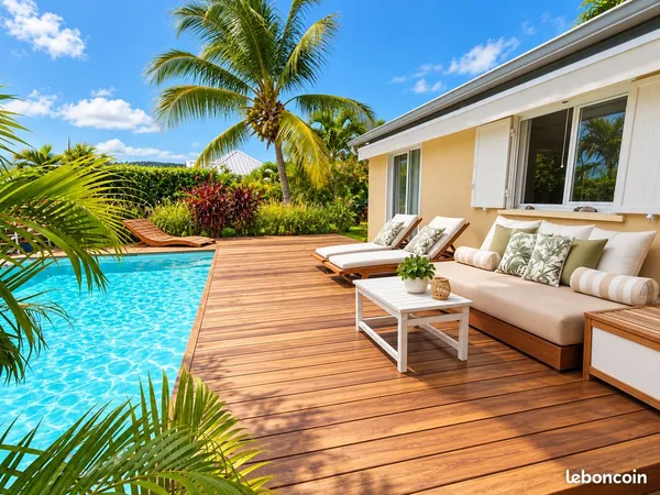 Saint-Gilles-les-Bains - Belle villa meublée 160 m² avec piscine, jardin et garage - 2900 HC