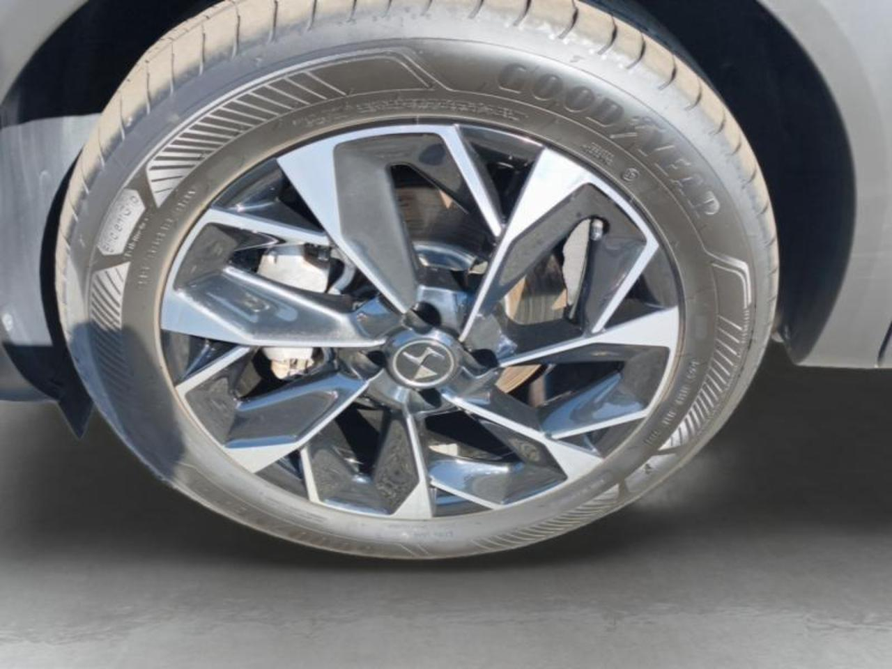 Ds Ds 3 e-tense 156ch opera / vision 360 / charge 11kw / c — photo 11