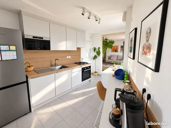 T3 67 m² Jaude / Blatin - Terrasse vue Puy-de-Dôme + parking