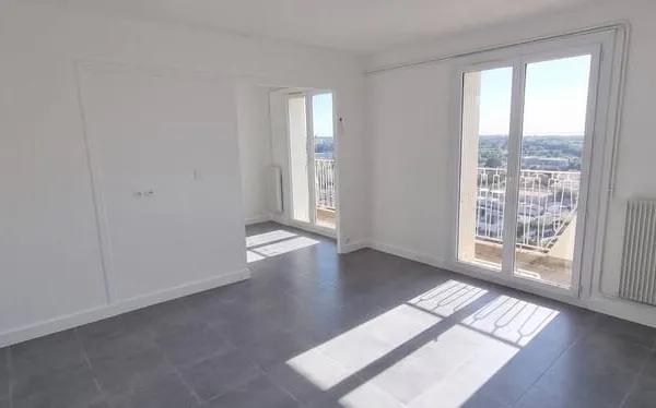 Appartement 5 pièces 77 m²