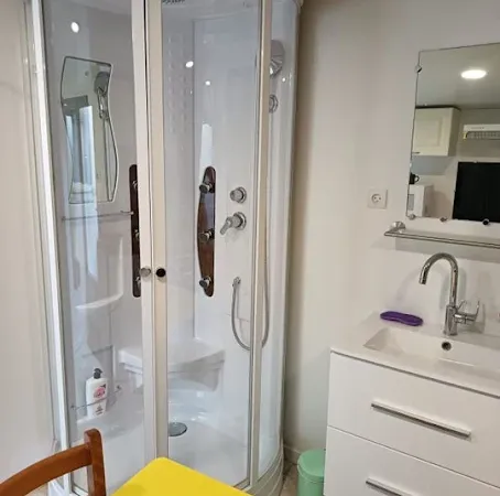Studio 1 pièce 15 m²