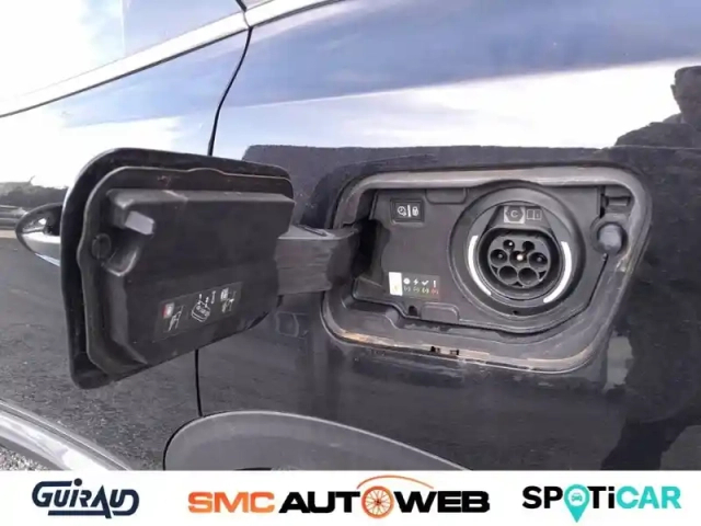 Peugeot 3008 hybrid 225 e-eat8 — photo 13