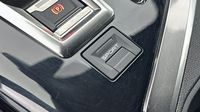 Peugeot 3008 2.0 BlueHDi 180ch S&S GT EAT8 — photo 19