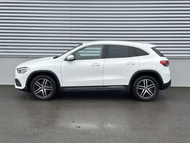Mercedes Gla 200 progressive line — photo 2