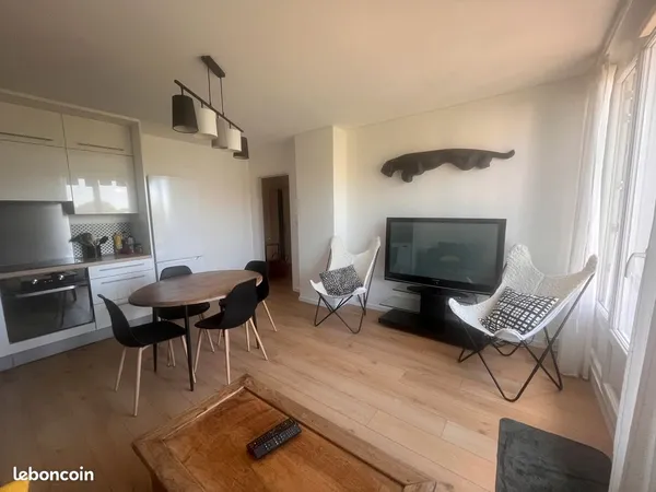 Loue chambre meublée dans colocation Nantes nord quartier facultés central audencia