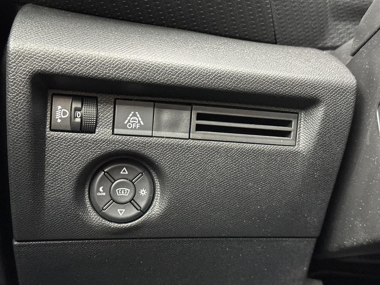 Citroën C4 puretech 130 s&s eat8 shine — photo 17