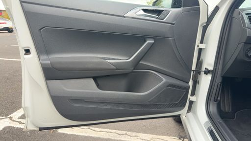 Volkswagen Polo GTI 2.0 TSI 200 DSG6 - N/A – 2019 – 130781 km – Essence – Boîte Automatique — photo 34