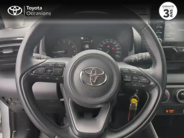 Toyota Yaris 120 vvt-i dynamic 5p my22 — photo 9