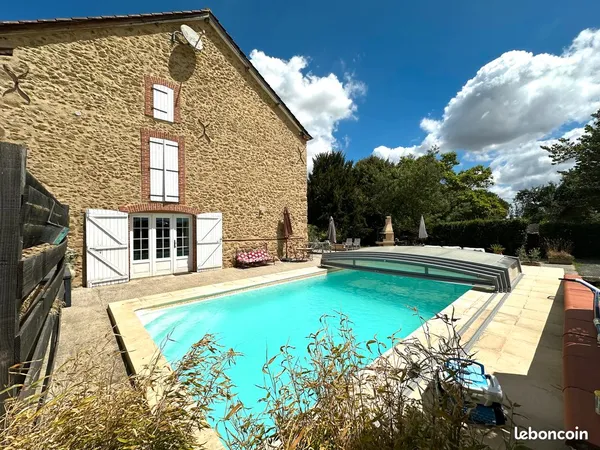 Maison gersoise de caractere