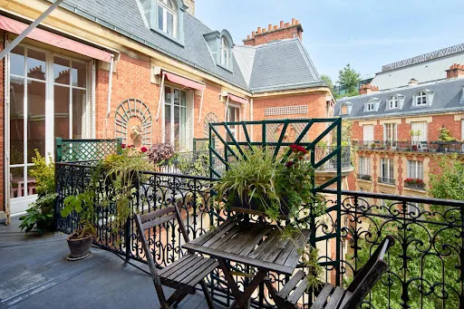 Appartement 7 pièces 272 m²
