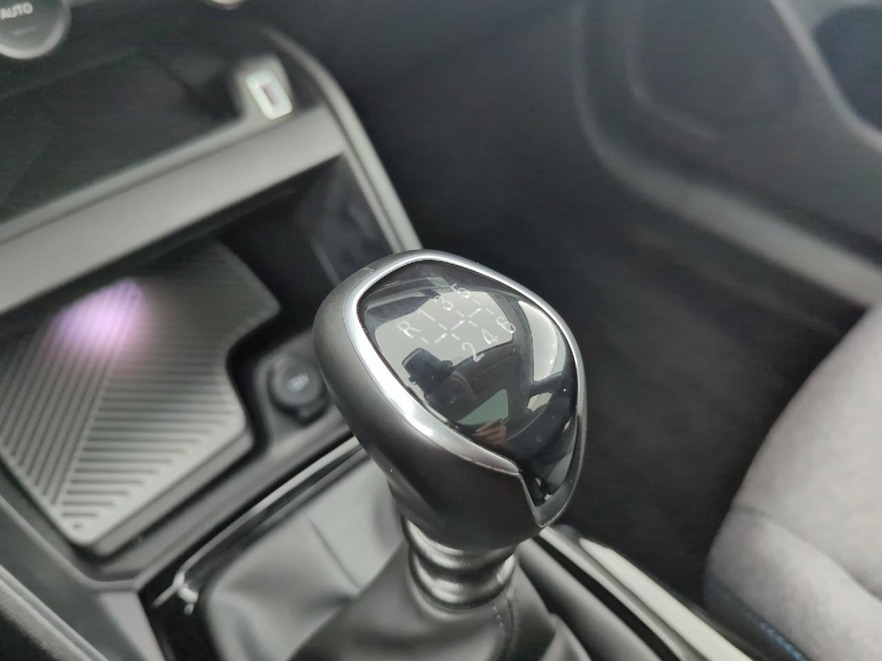 Citroën C4 puretech 130 bvm6 max — photo 27