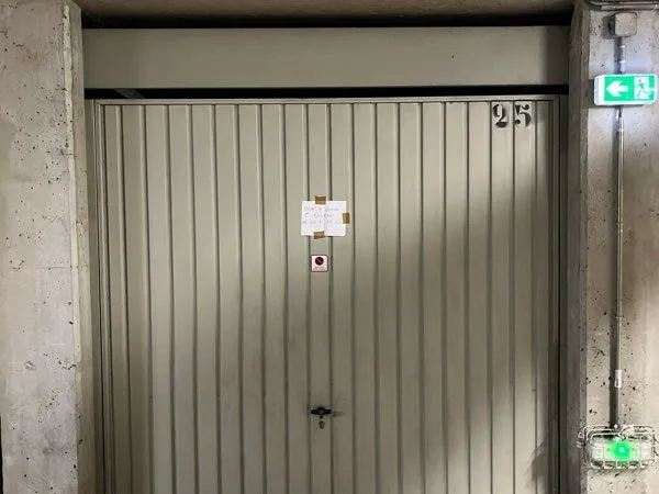 Garage à louer