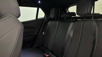 Peugeot 2008 1.2 PureTech 130ch S&S GT EAT8 — photo 13