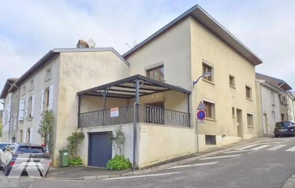 Appartement 5 pièces 184 m²