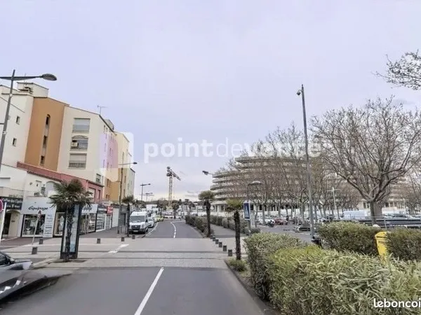 Local commercial 60 m²