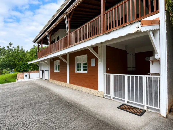 Maison 7 pièces 274 m²