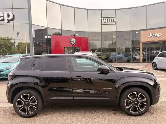 Jeep Avenger electrique 156ch 115kw summit — photo 3