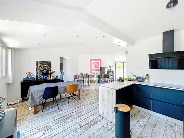 Maison Le Perray En Yvelines 3 pièce(s) 67 m2