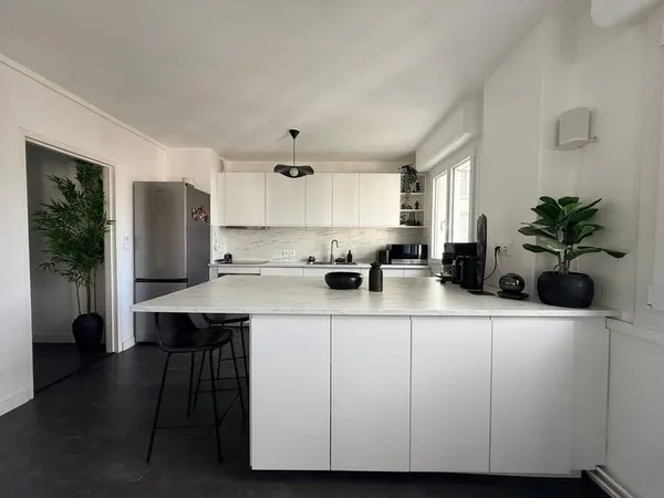Appartement 3 pièces 81 m²