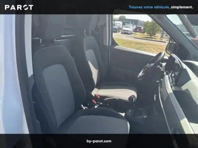 Ford Transit Courier fourgonnette 1.0 ecoboost 100ch trend — photo 20