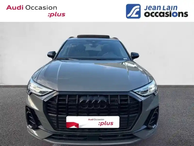 Audi Q3 35 tfsi 150 ch s tronic 7 — photo 22