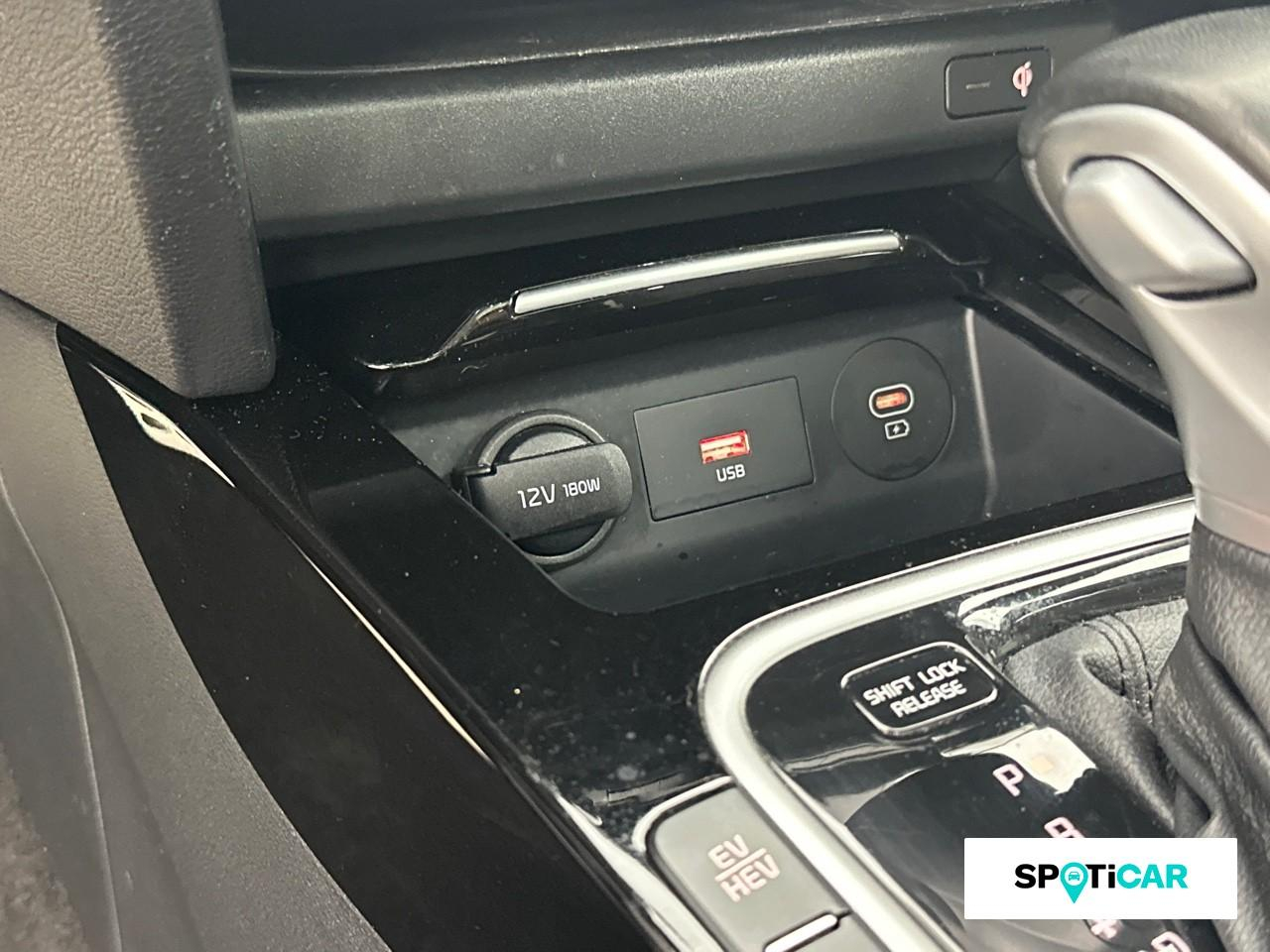 Kia Xceed 1.6 gdi 141ch phev lounge dct6 — photo 19