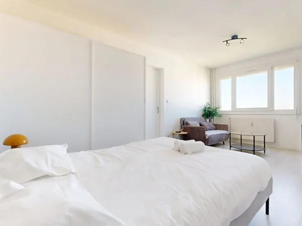 Magnifique studio de 32m² - Avenue Roberto , Villeurbanne