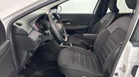 Dacia Jogger 1.0 ECO-G 100ch Expression 7 places — photo 12