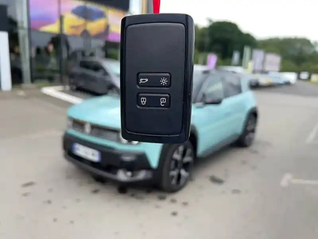 Renault 4 renault  e-tech electrique 150 ch autonomie confort — photo 25