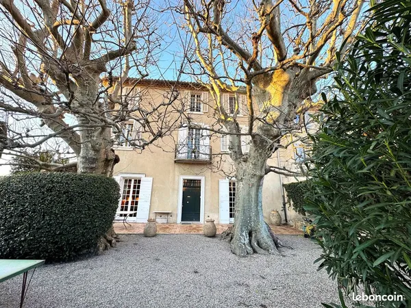 Gde maison bourgeoise sur ORANGE