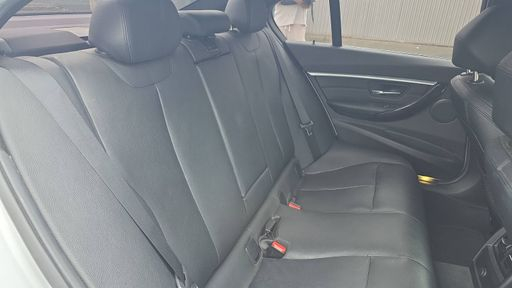 BMW Serie 3 330e 252 BVA8 - Luxury – 2016 – 152763 km – Hybride rechargeable – Boîte Automatique — photo 41