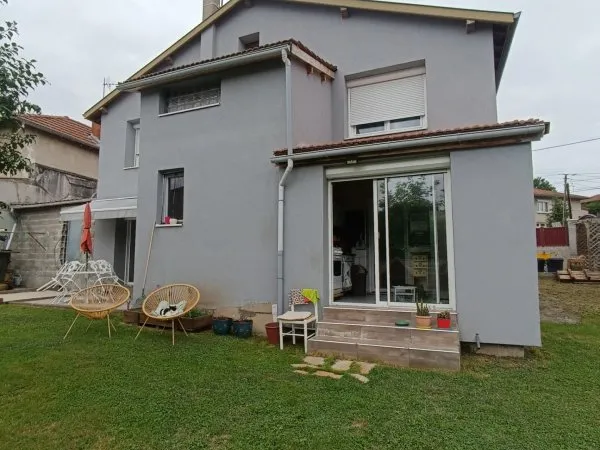 Maison 5 pièces 142 m²