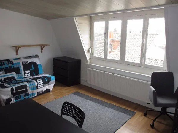 Studio 1 pièce 18 m²