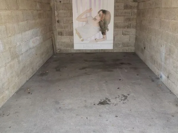 Box garage