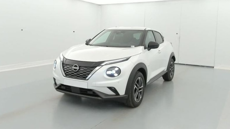 Nissan Juke — photo 1