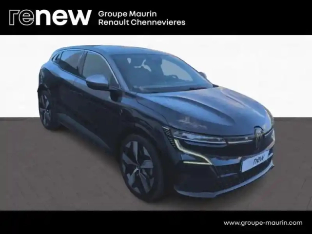 Renault Megane e-tech electric ev60 220ch techno super charge -b — photo 3