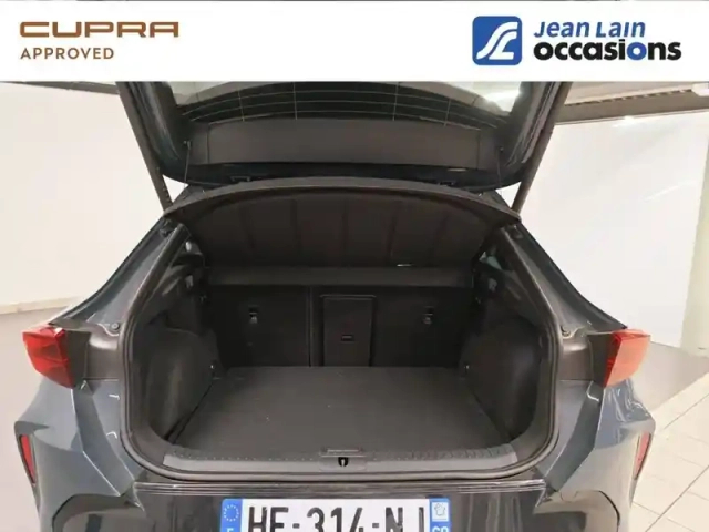 Cupra Formentor 1.5 etsi hybrid 150 ch dsg7 — photo 9